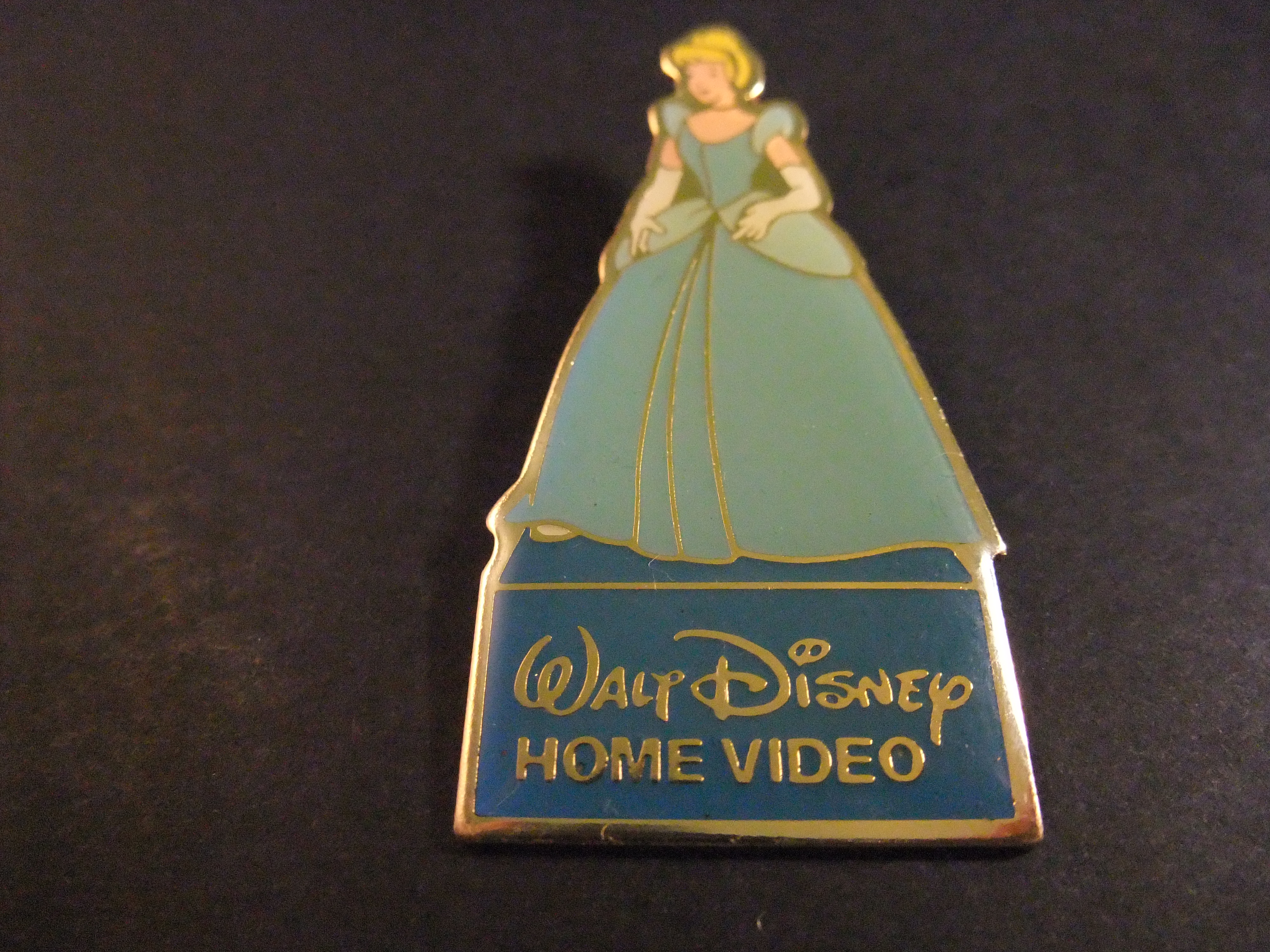 Walt Disney Home Video ( Assepoester)